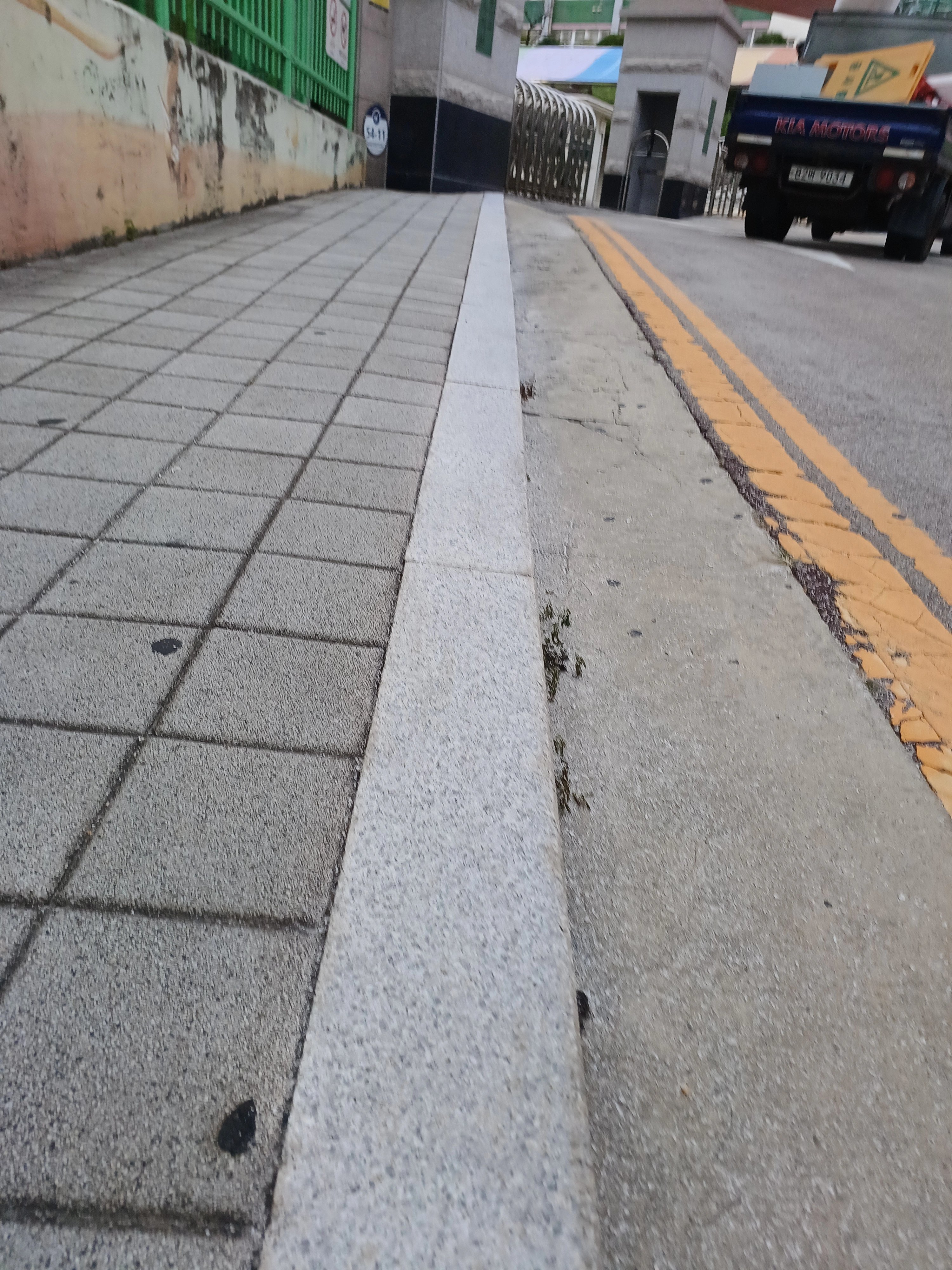 보도 화강석 버너구이 충북 충주 5