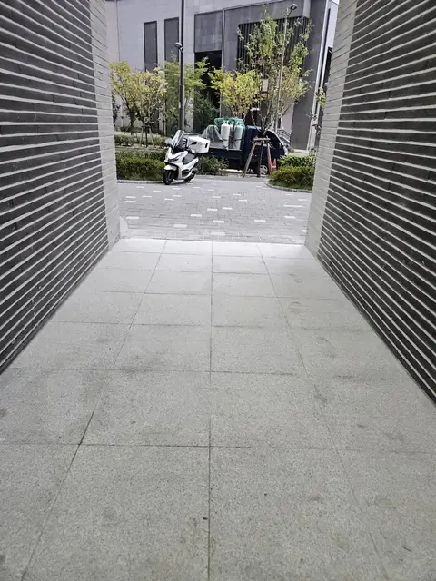 화강석 버너구이 시공 시공 사진
