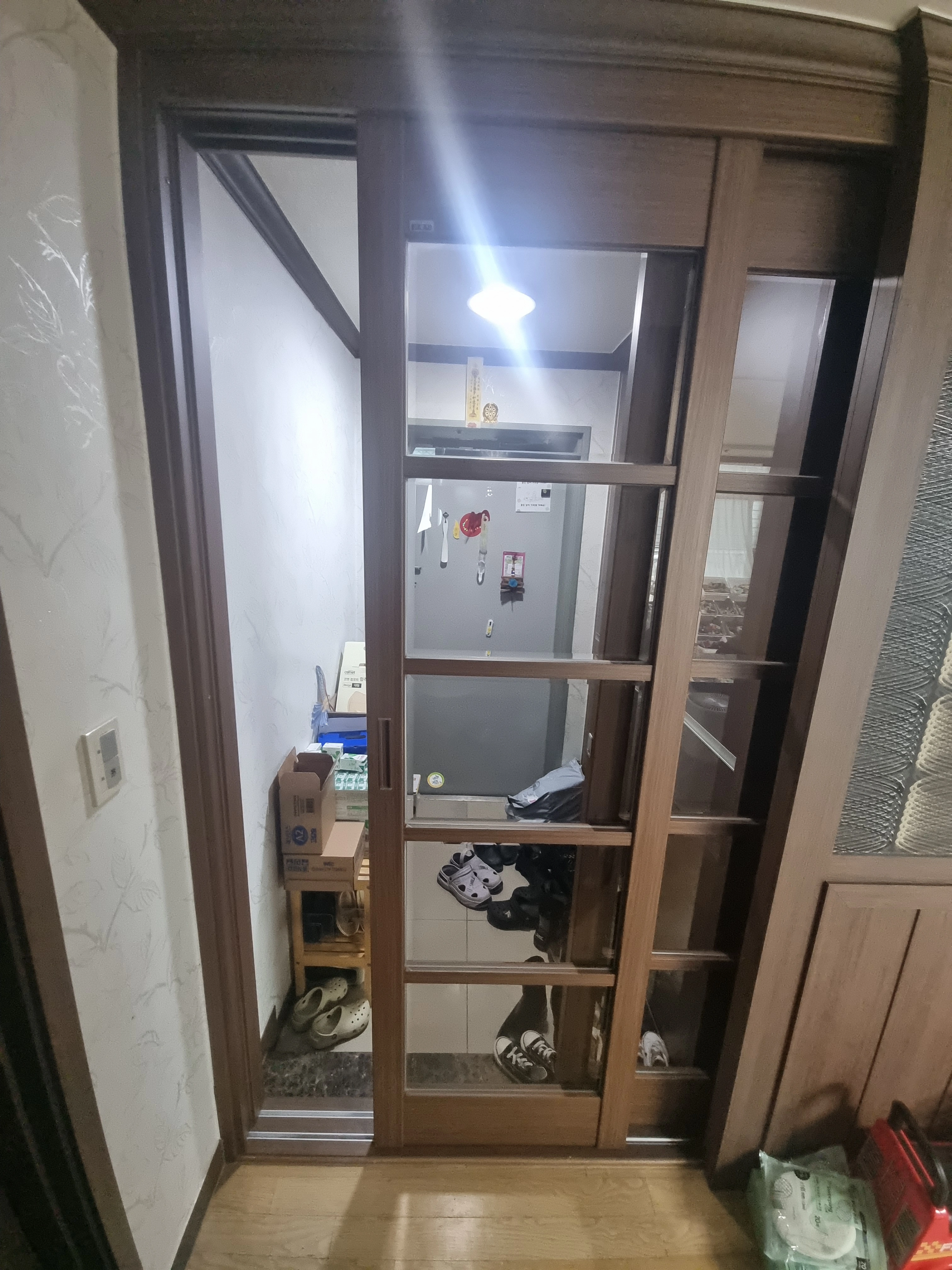 경기 양주 여닫이문 조정