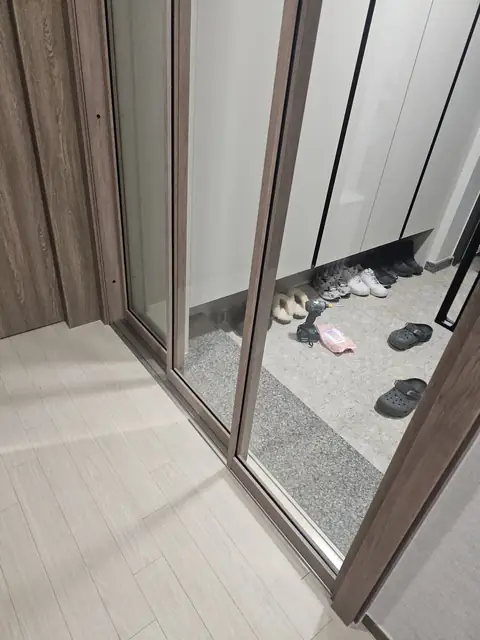문·현관문 수리 시공 사진