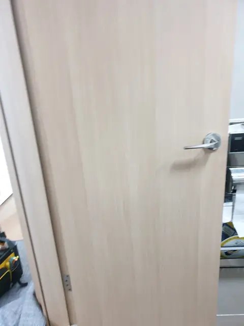 문 경첩 교체 경기 광주