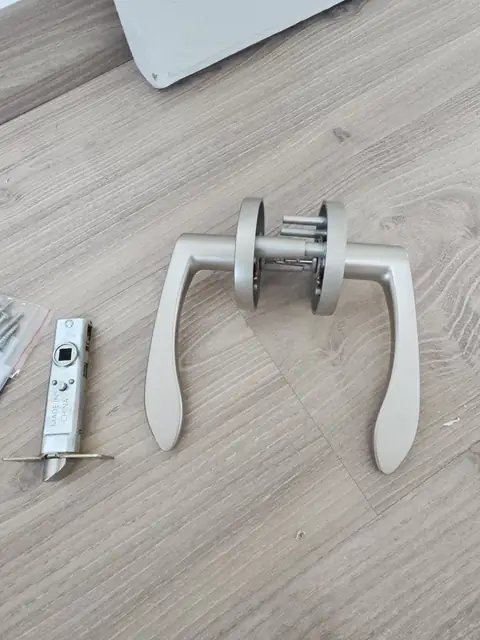 중문·슬라이딩 도어 수리 충북 청주