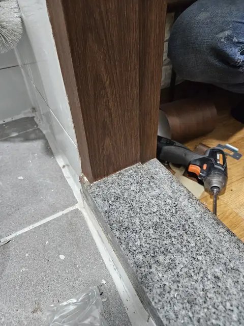문틀 수리 서울 강남구