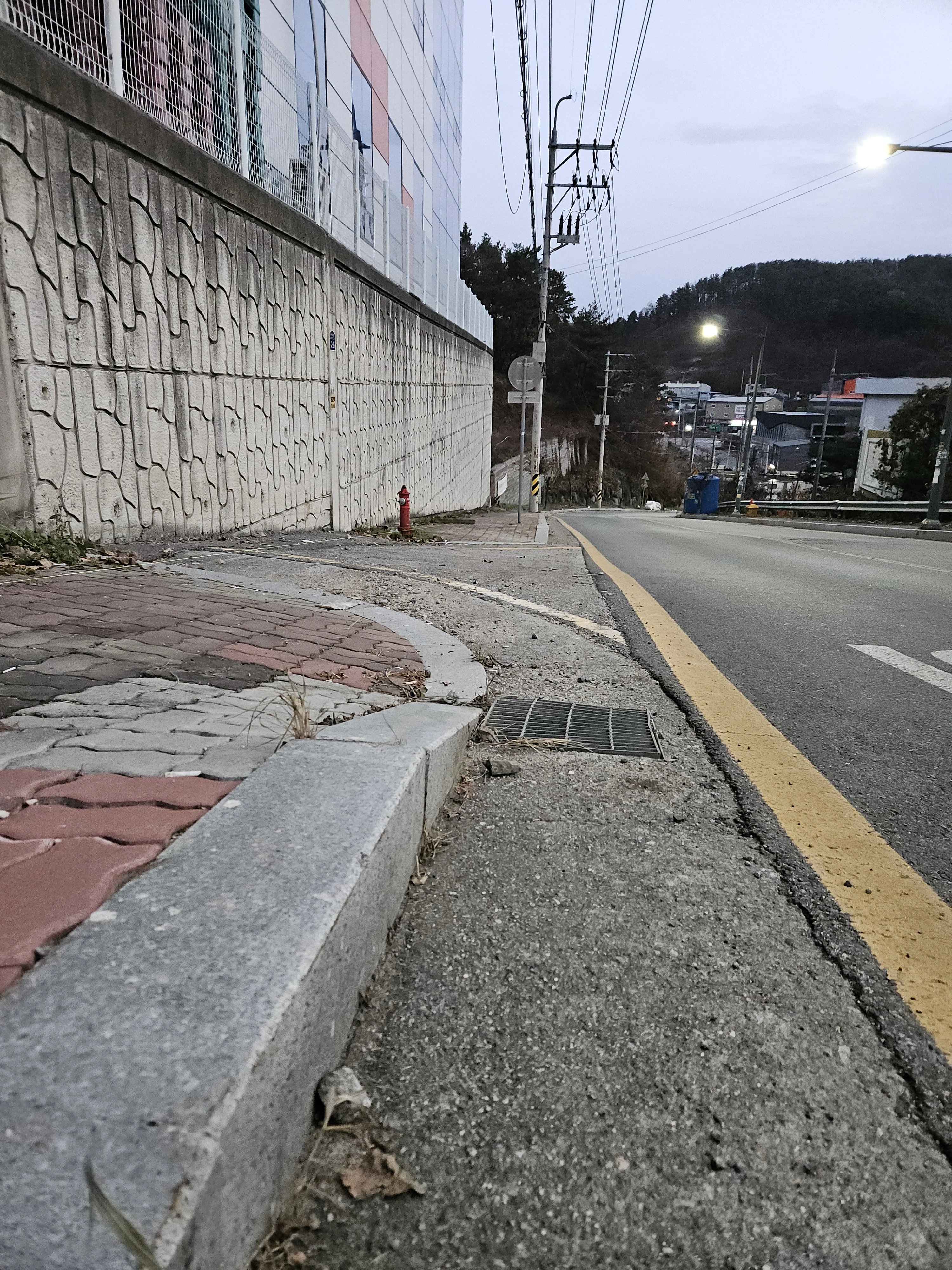 도로변 보도 경계 진입로 보수 (점검) · 서울 양천