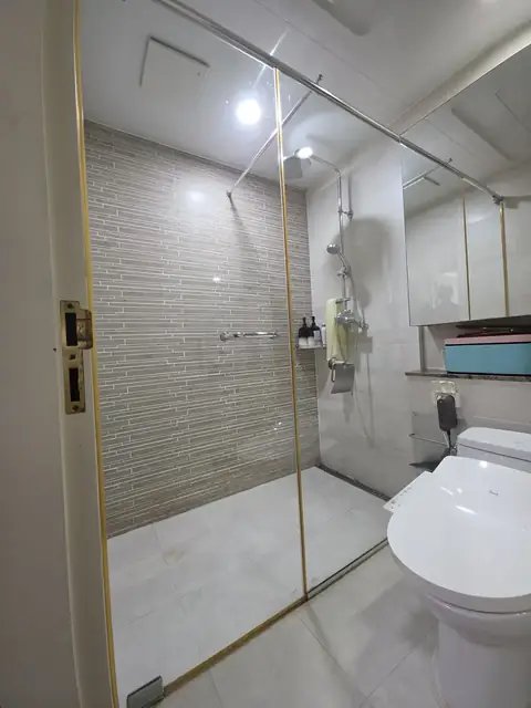 Shower Booths Seoul