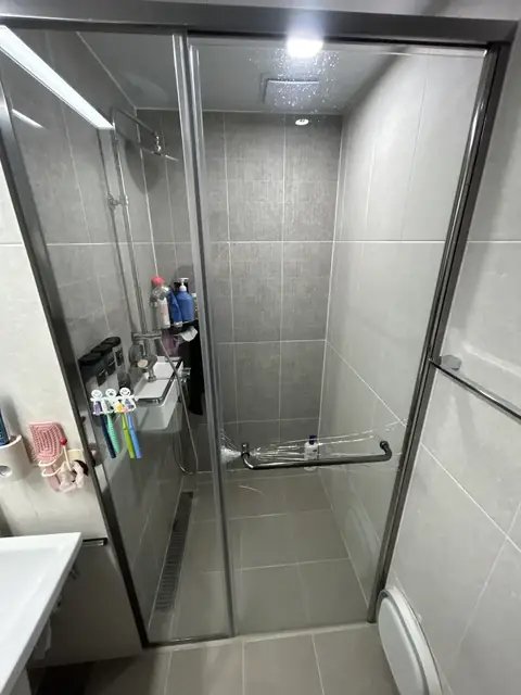 샤워부스 유리 교체 경기 양주