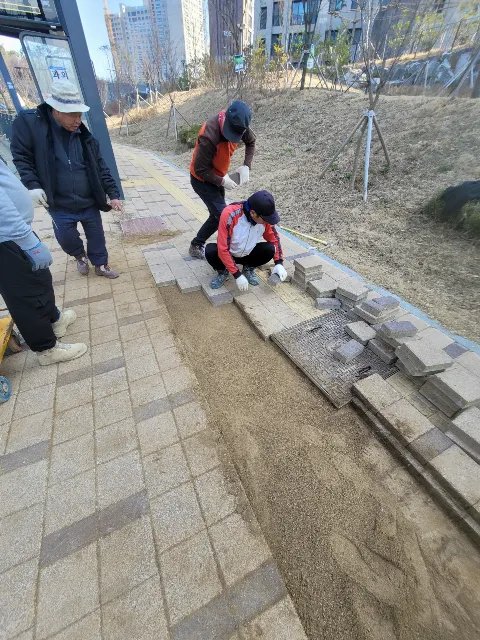 보도블럭 들뜸 수리 충북 진천