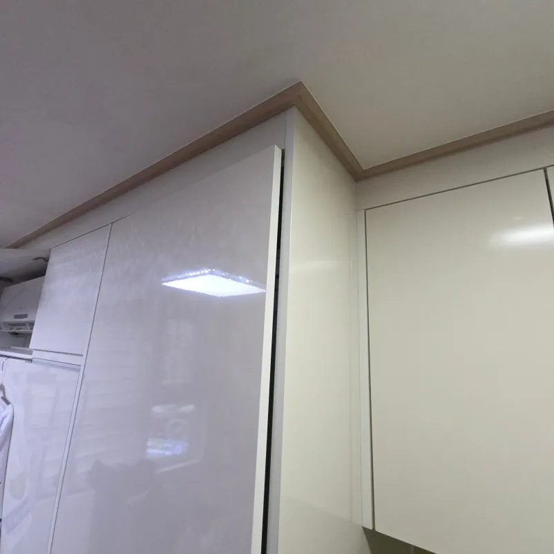 tile-photo thumbnail